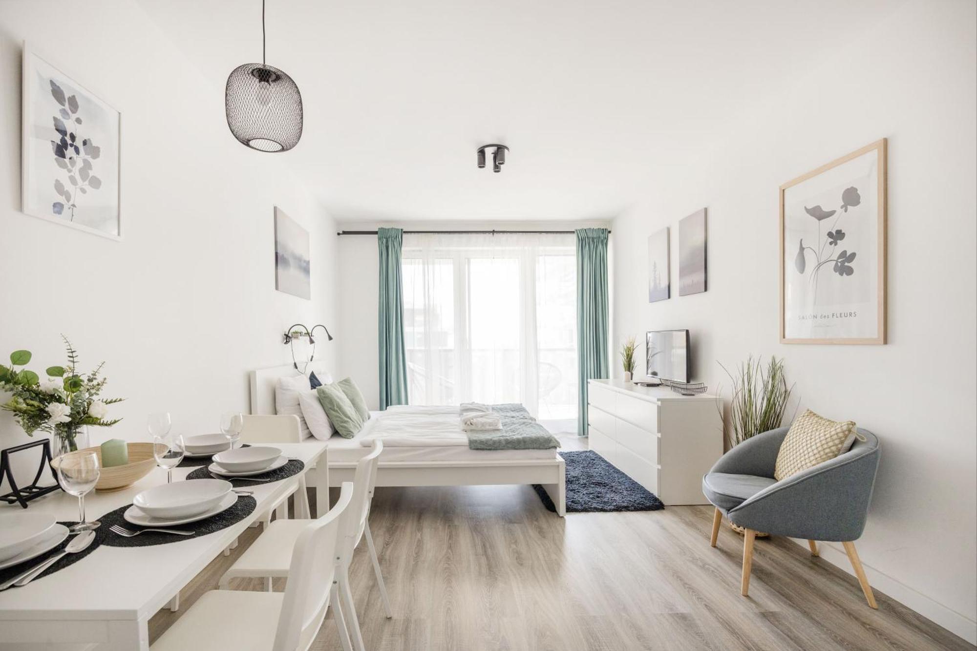 Modern Riverfront Apartment With Free Parking Budapest Exterior photo